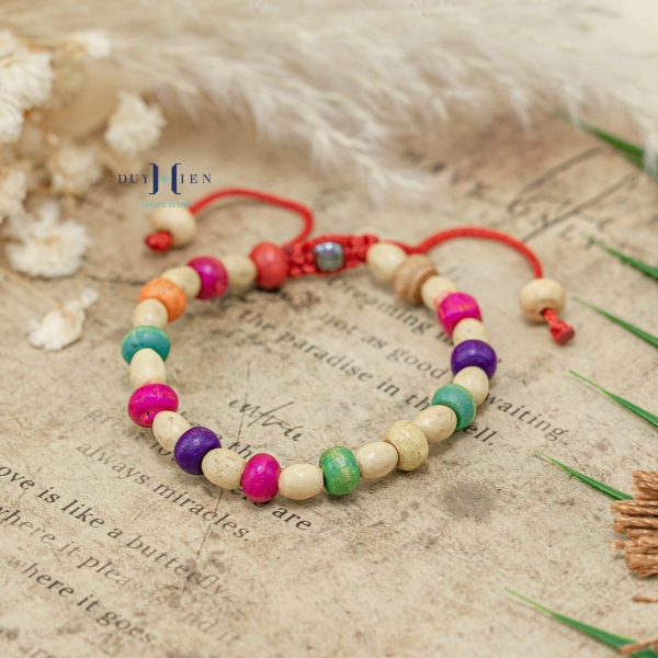 vong-dau-nhieu-mau-sac-cho-be-v2409160011