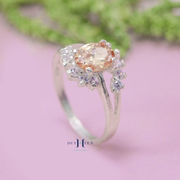 nhan-bac-nu-duy-hien-phong-thuy-da-vang-n2409060026