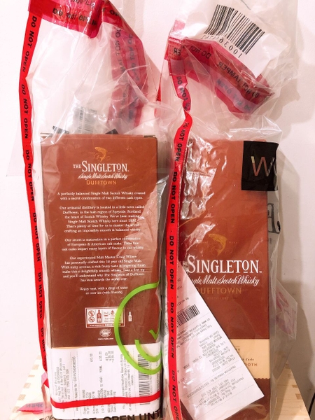 Singleton