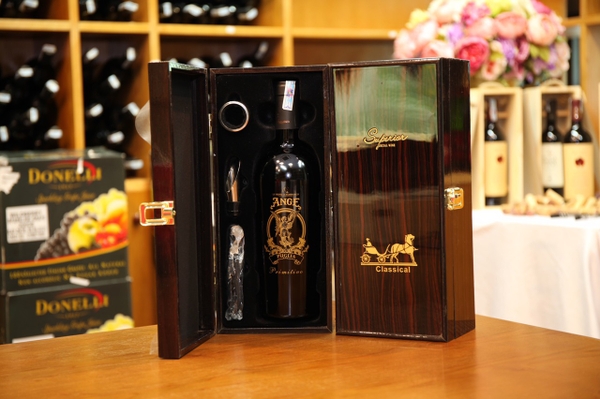 Hộp quà tết Rượu Vang