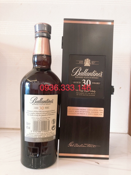 Ballantine's 30