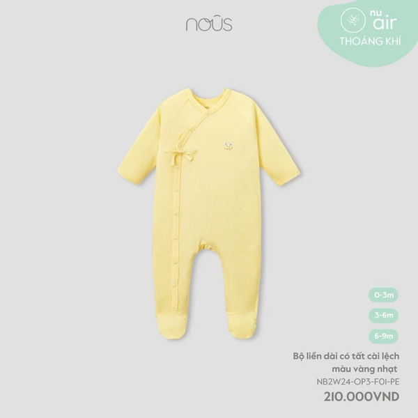Bộ liền dài có tất cài lệch màu vàng nhạt 0M-6M