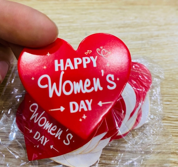 tag-giay-8-3-women-day-do-set-50-cai