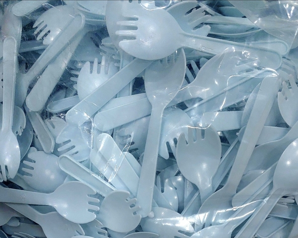 1kg-thia-nhua-xanh-duong