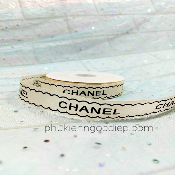 ruy-bang-chu-chanel-ban-to-2-5cm-22m-mau-vang-kem