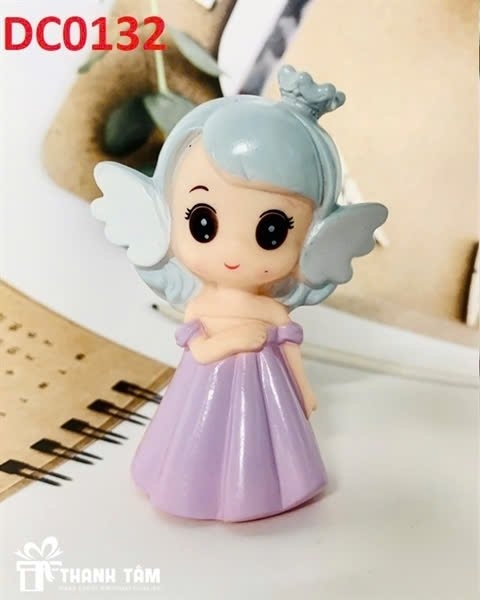 cong-chua-canh-tien-toc-xanh-vay-tim