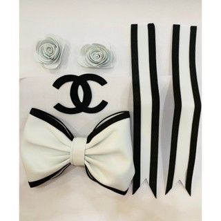 no-xop-chanel-den-trang-xam-nhat