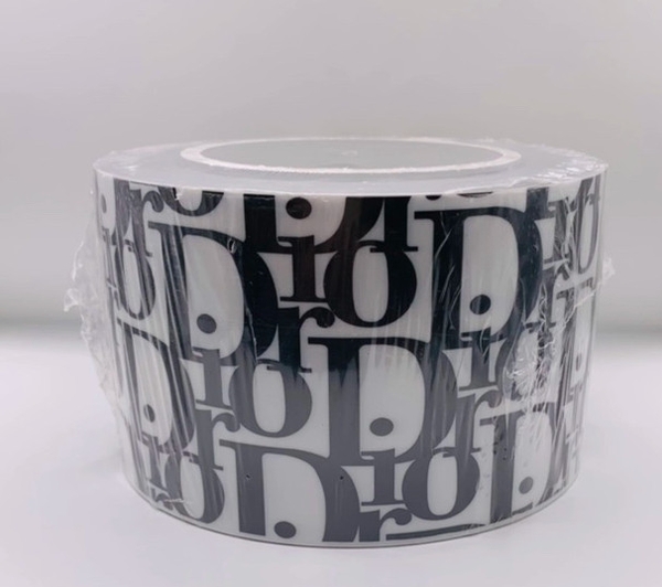 cuon-mika-dior-den-1kg-cao-8cm