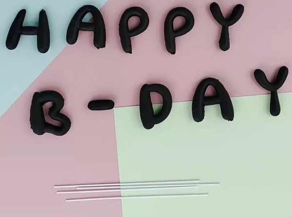 chu-silicon-happy-birthday-mau-den