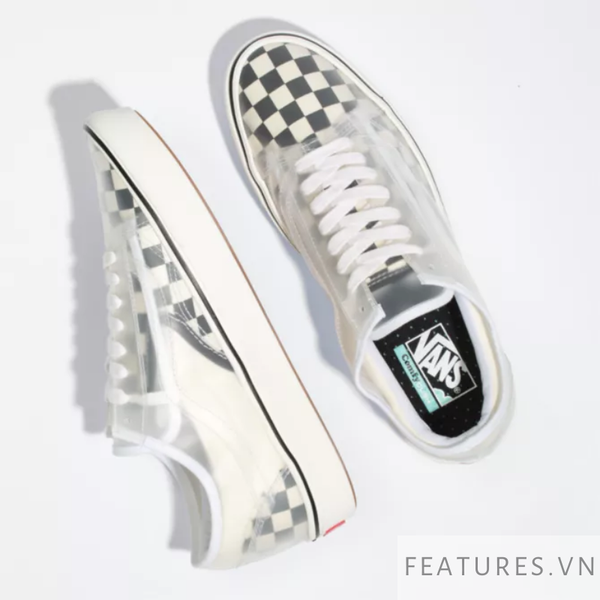 Vans Checkerboard ComfyCush Slip-Skool Black White Features Vietnam Vans Checkerboard Comfycush Slip-Skool Black White Features Vietnam