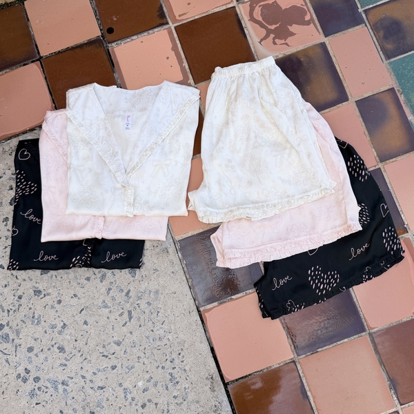 MB68 | MUSTOTO Bộ Pyjama Lụa Cao Cấp Phối Viền Bèo