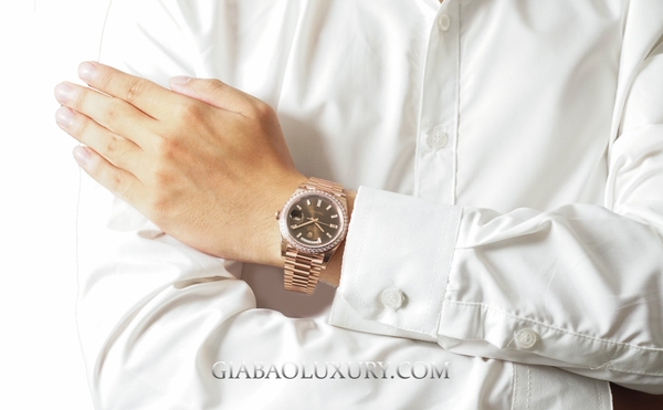 Rolex Day-Date 40 228345RBR Mặt Số Chocolate Cọc Kim Cương (Like New)