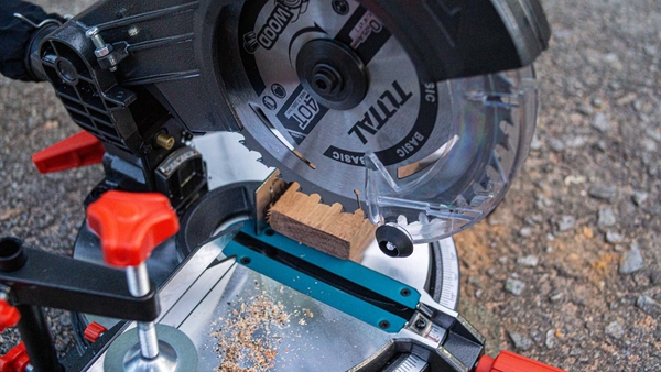 MÁY CẮT NHÔM PIN 20V 210MM TOTAL TMS2001 - HÀNG CHÍNH HÃNG