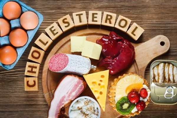 Nhóm thực phẩm không tốt cho người cao tuổi.