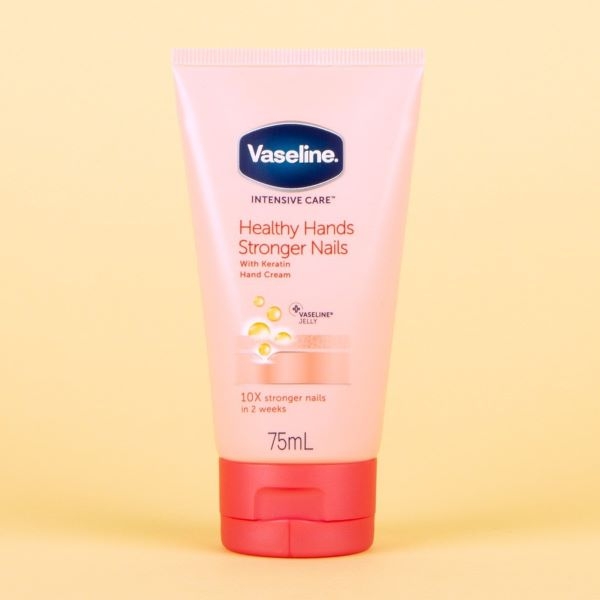 Kem dưỡng da tay Vaseline Intensive Care Hand Cream 75ml