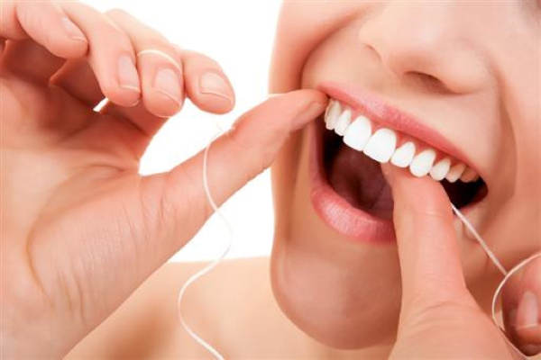 Chỉ nha khoa ngăn ngừa sâu răng