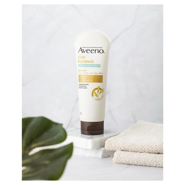 Tẩy da chết body Aveeno Skin Renewal Exfoliating Body Scrub For Dry Skin