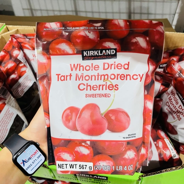 Cherry sấy dẻo Kirkland Signature Whole Dried Tart Montmorency Cherries 567g