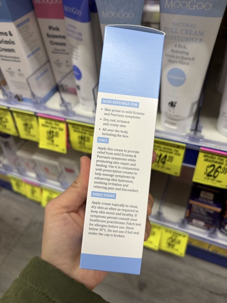 Kem trị chàm MooGoo Eczema & Psoriasis Cream Marshmallow & Elderberry