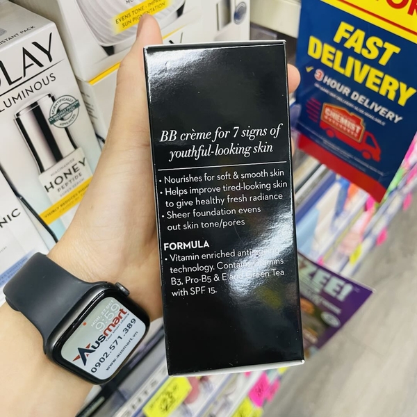 Kem nền BB Cream chống nắng Olay Total Effects 7in1 Touch of Foundation SPF15 50g