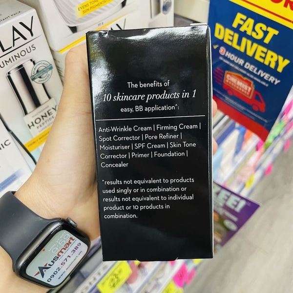 Kem nền BB Cream chống nắng Olay Total Effects 7in1 Touch of Foundation SPF15 50g