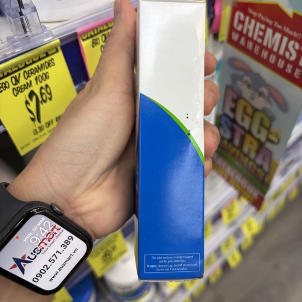 Kem dưỡng tay chống nắng QV Hand Cream SPF15