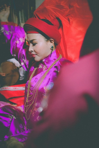 Hướng dẫn cách hầu đồng và các nguyên tắc chung trong nghi thức hầu đồng