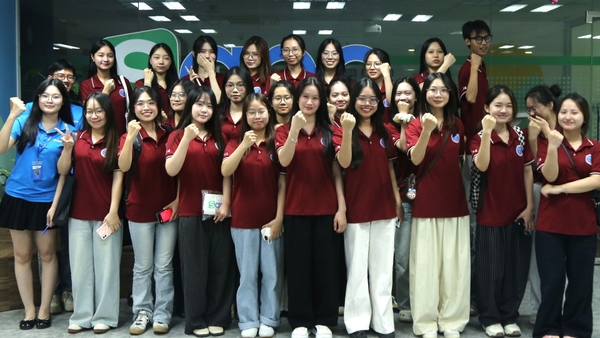 Sapo Tour 2025: Hành trình kết nối tri thức cùng sinh viên Học viện Chính sách & Phát triển