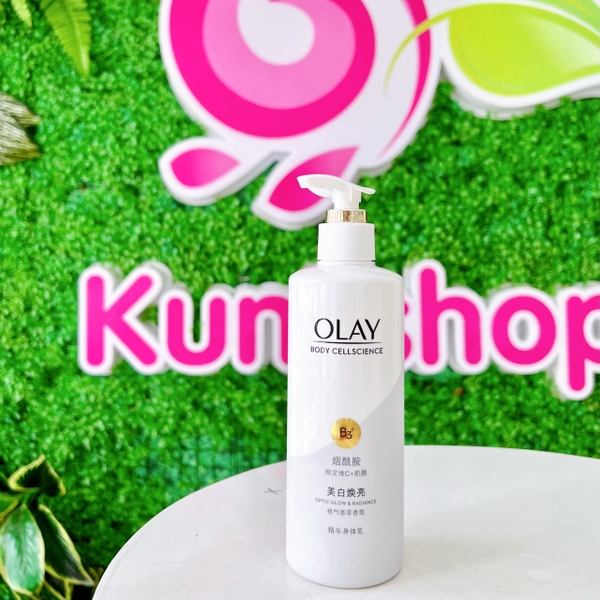 Sữa dưỡng thể làm trắng da Olay B3 + Vitamin C