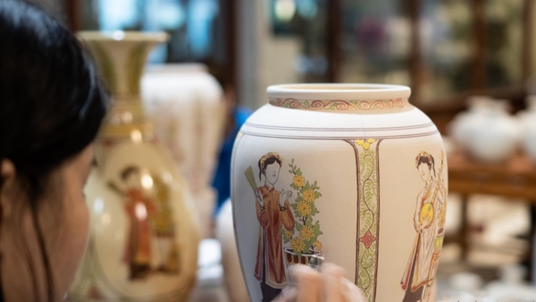 HỒI SINH DÒNG GỐM CỔ CHU ĐẬU | CÔNG TY CỔ PHẦN GỐM CHU ĐẬU