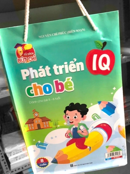 Tủ sách bút chì - Luyện viết và làm quen toán học (8 cuốn)