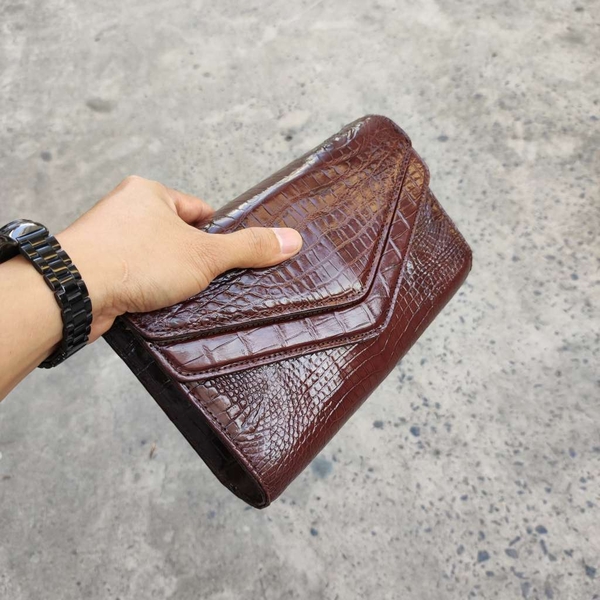 Cầm tay kiêm túi đeo Nữ da bụng cá sấu đẹp mịn màng!