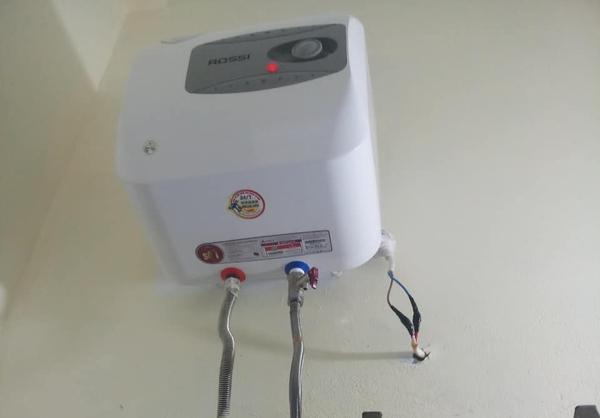 Dịch vụ sửa chữa bình nước nóng đảm bảo và uy tín tại Hà Nội