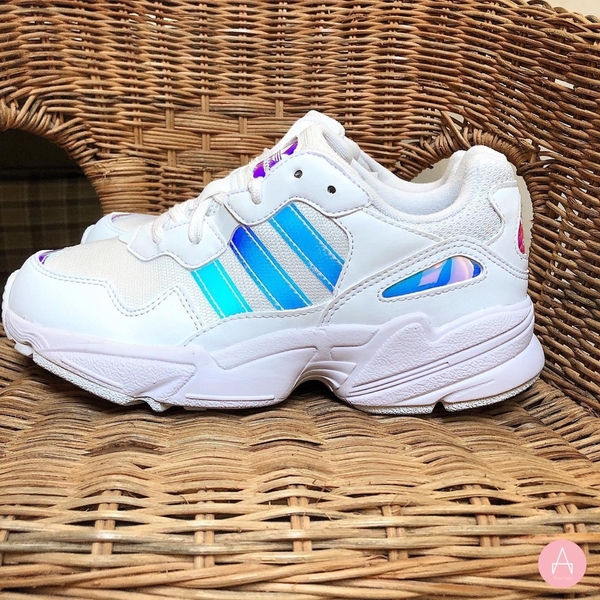 [EE6737] K ADIDAS YUNG-96 HOLOGRAM