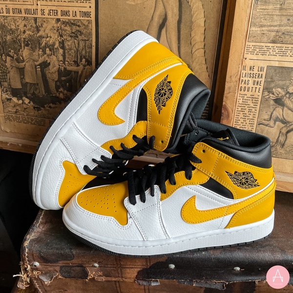 [554725-170] K NIKE AIR JORDAN 1 MID 