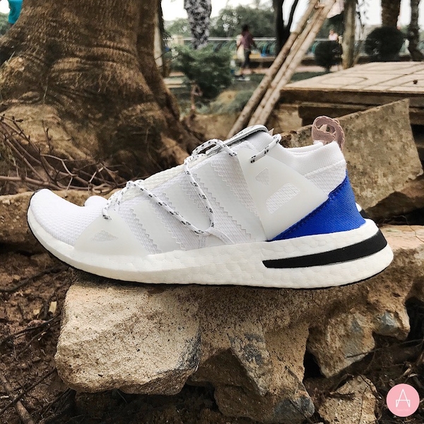 [CQ2748] W ADIDAS ARKYN BOOST WHITE BLUE