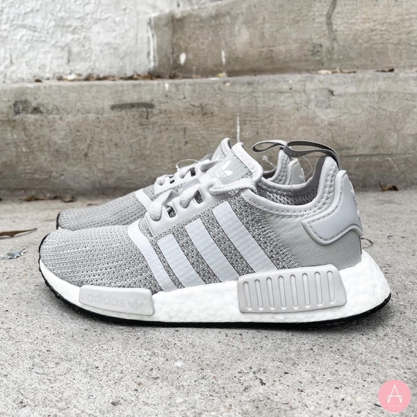 [B76079] M ADIDAS NMD R1 SESAME