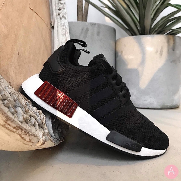 [EE5172] W ADIDAS NMD R1 ''METALLIC PLUGS''