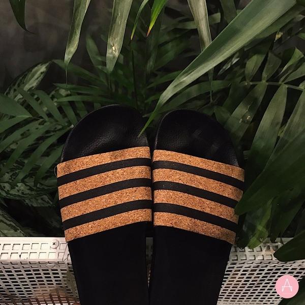 [CQ2237] W ADIDAS ADILETTE CORK BLACK YELLOW