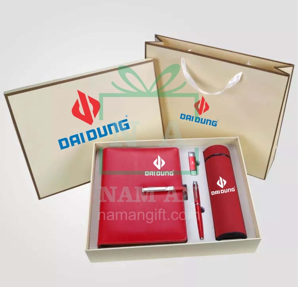 bộ quà tặng in logo đại dũng