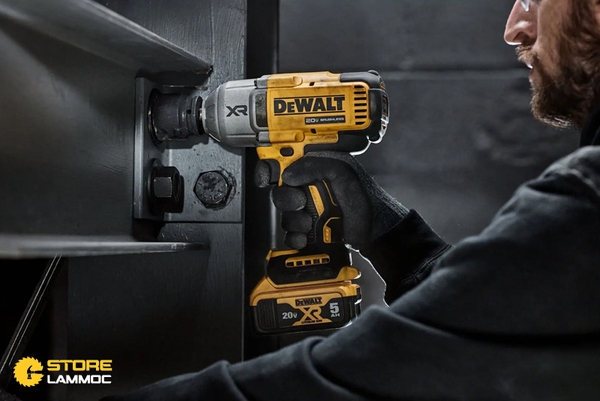 10 Lý Do Bạn Nên Chọn Bắn Bu Lông Pin Dewalt DCF900