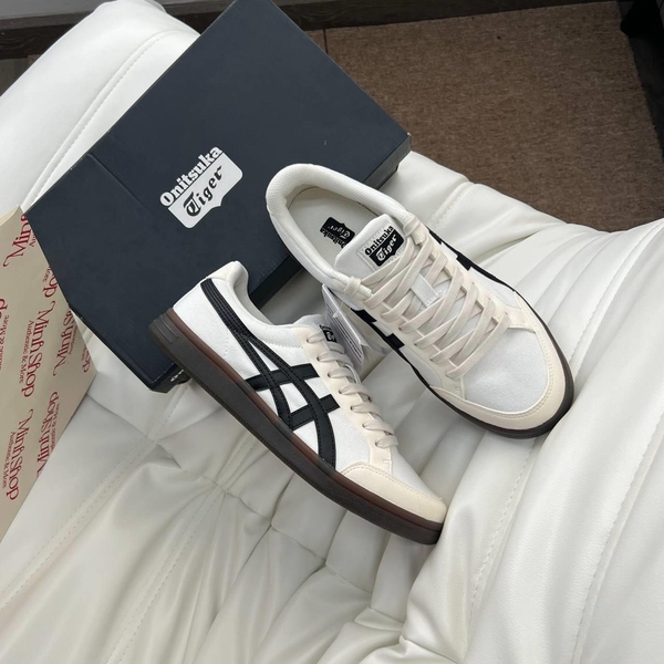 GIÀY ONITSUKA TIGER ADVANTI CREAM BLACK [1183B799 101]