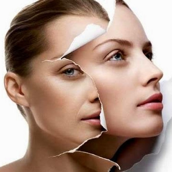Kem dưỡng da chống lão hóa Olaz 7in1 