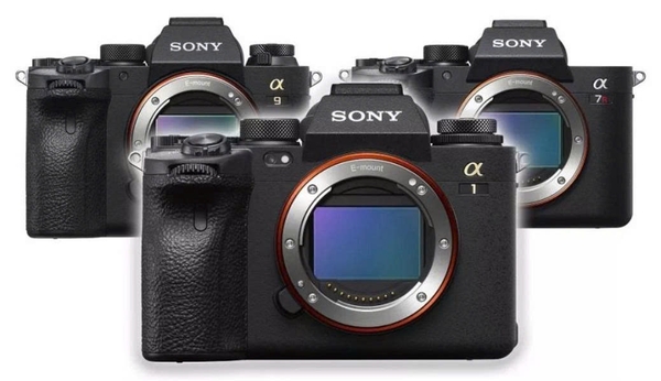 TOP 3 Máy ảnh Sony Chuyên nghiệp Được Săn Đón Nhất