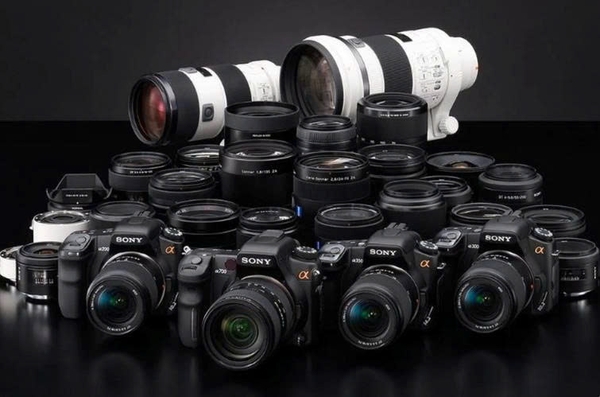 máy ảnh Sony
