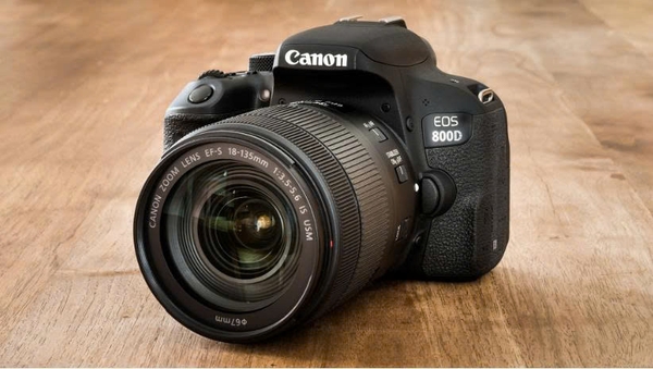 Máy ảnh Canon giá rẻ