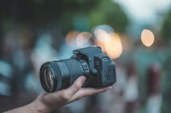 Top 5 Máy Ảnh Canon Cũ Đáng Mua Nhất Tại MACHN