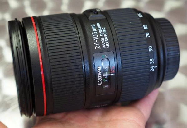 Ống Kính Canon "Đa Năng