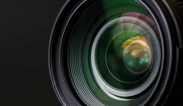 Cách Vệ Sinh Lens 
