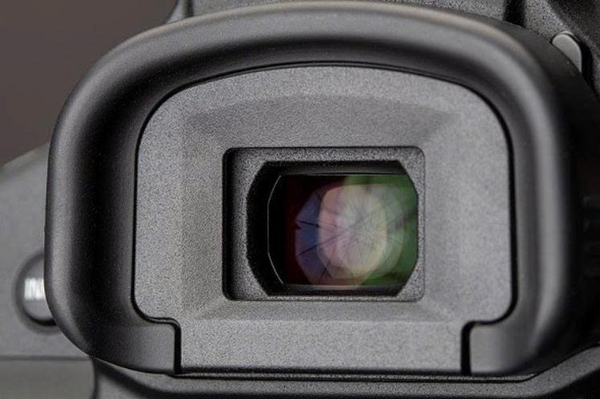 DSLR Năm 2026